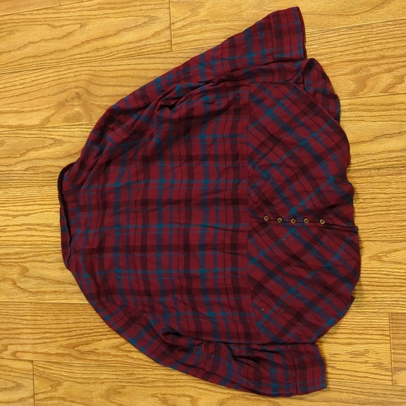 Lucky Brand red and blue plaid lightweight flannel button-down shirt, women's 1X - Picture 4 of 7